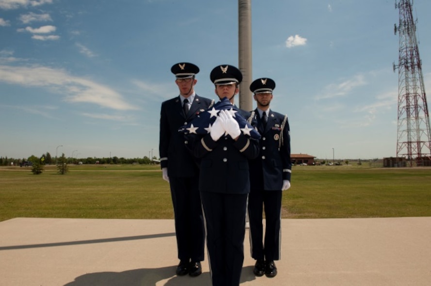 Independence Day honors not only America’s independence from Great Britain in 1776, but also one of the first times we flew the Star Spangled Banner. Betsy Ross sewed the first American Flag in 1776, 239 years and 37 stars later, we fly the American flag in the name of valor, liberty and loyalty. (U.S. Air Force photo/Airman 1st Class Christian Sullivan)