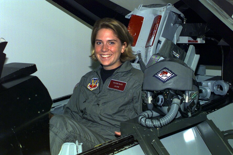 The Flying Razorback Flashback: The then-188th Fighter Wing accepted its first female pilot trainee, then-2nd Lt. Kristen Bass, in February 1999. Bass flew F-16 Falcons and later A-10 Thunderbolt II “Warthogs” with the 188th until 2008. (U.S. Air National Guard photo by Senior Master Sgt. (Ret.) Dennis Brambl/released)