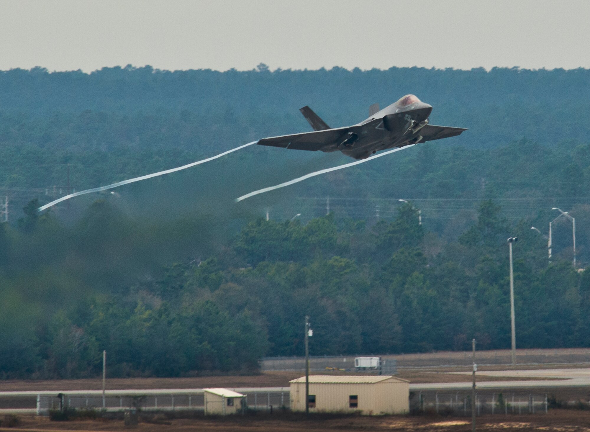 An F-35 Lightning II lifts off from the runway at Eglin Air Force Base, Fla.  (U.S. Air Force photo/Samuel King Jr.)