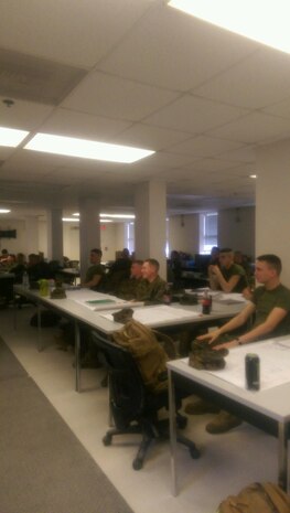 Student Marines conduct practical application on the MEP 805B.