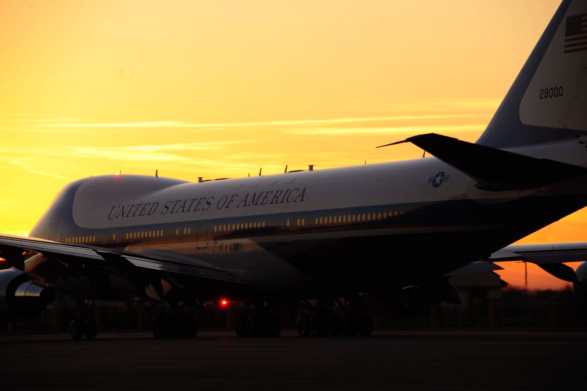 Air Force One departs Maxwell Air Force Base, Alabama, March 7, 2015. President Barack Obama and the first family flew into Maxwell on their way to the 50th anniversary of ‘Bloody Sunday’ at Selma, Alabama. (U.S. Air Force photo by Airman 1st Class Alexa Culbert)