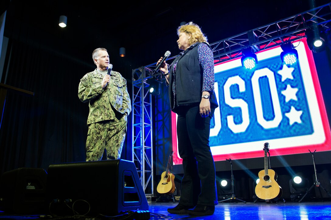 U.S. Navy Adm. James A. Winnefeld Jr., vice chairman of the Joint Chiefs of Staff, and his wife, Mary, kick off the USO concert for U.S. service members and their families stationed at Osan Air Base, South Korea, March 8, 2015.