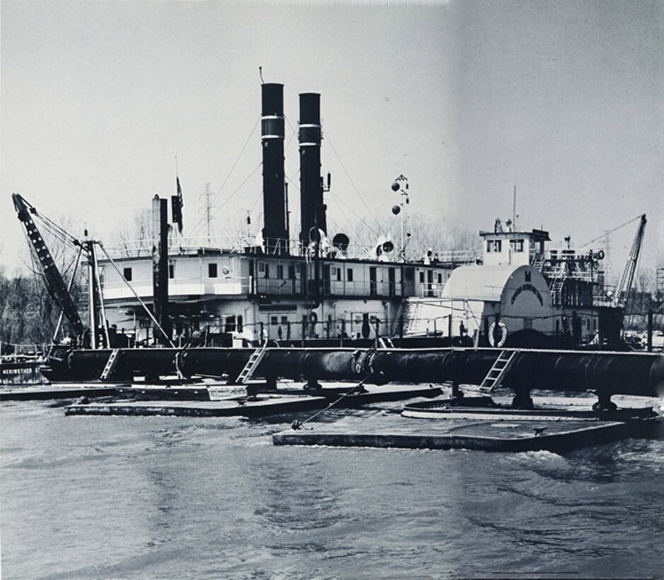 Dredge Lewis