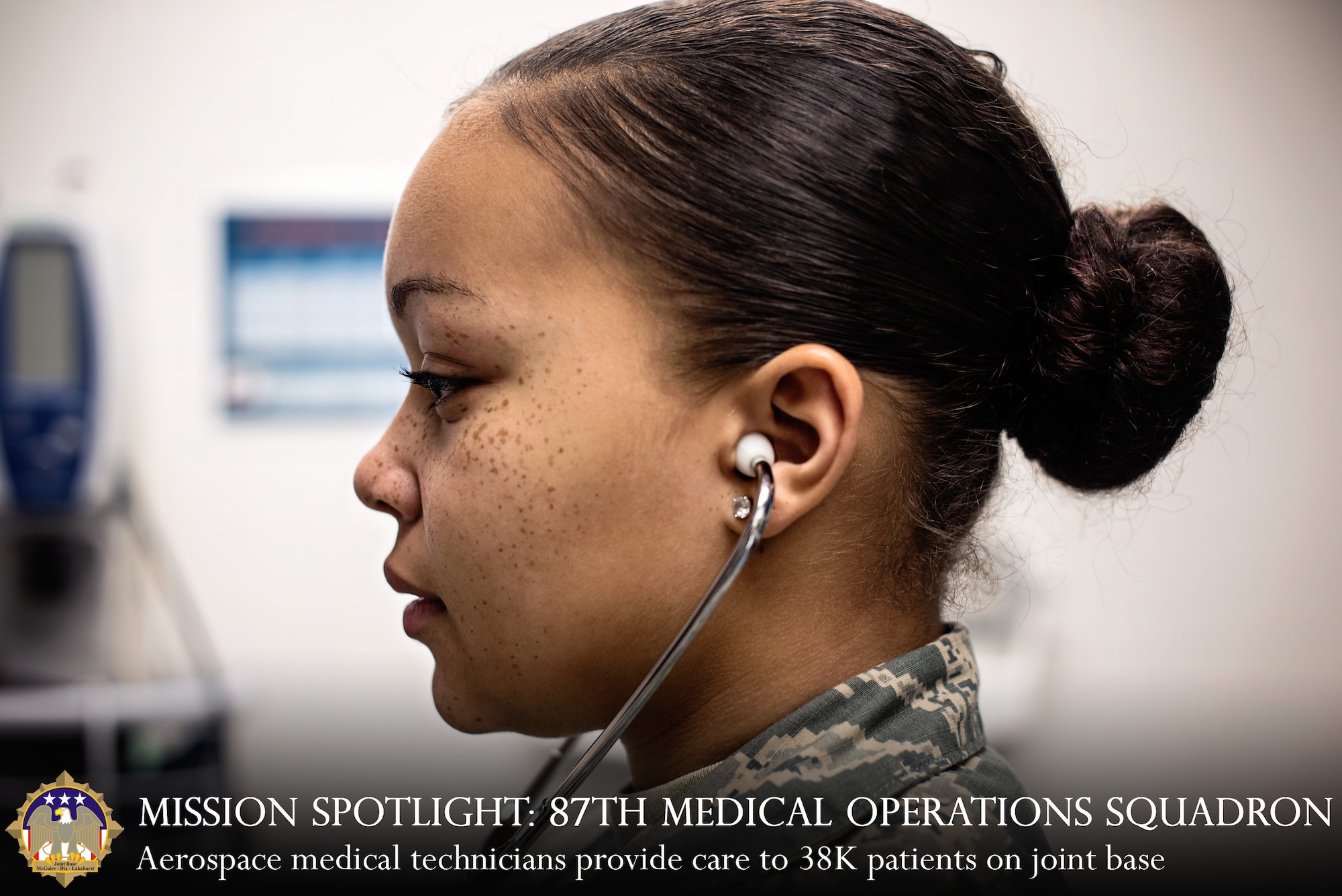 Airman 1st Class Kaylin Brown, 87th Medical Operations Squadron medical technician, treats a patient March 4, 2015 at the clinic on Joint Base McGuire-Dix-Lakehurst, N.J. The 87th MDOS provides patient care, preventative medicine, treat sicknesses and injuries for all service members and their dependents on JB MDL. With nearly 40,000 people on the base, medical technicians see about 20 patients per day. (U.S. Air Force illustration/Staff Sgt. Katherine Tereyama)