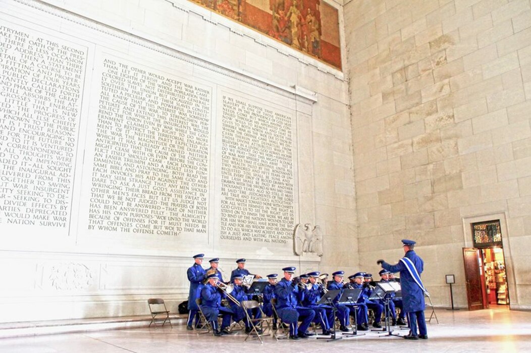 The United States Air Force Band Ceremonial Brass participated in a wreath laying ceremony at the Lincoln Memorial.  The ceremony was in honor of former President Lincoln's 206th birthday. (U.S. Air Force Photo by Technical Sgt. Christine Purdue/released)
