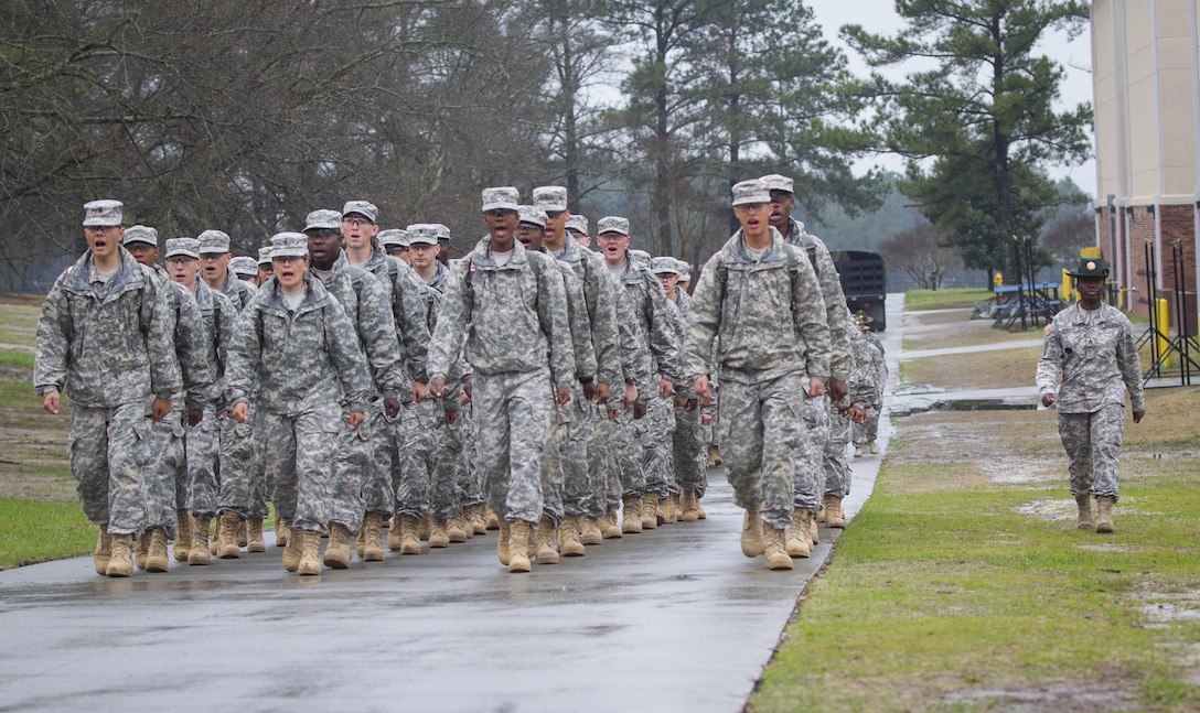 A U.S. Army drill sergeant marches her platoon to chow during white phase of basic combat training at Fort Jackson, S.C., March 14, 2015. (U.S. Army photo by Sgt. Ken Scar)