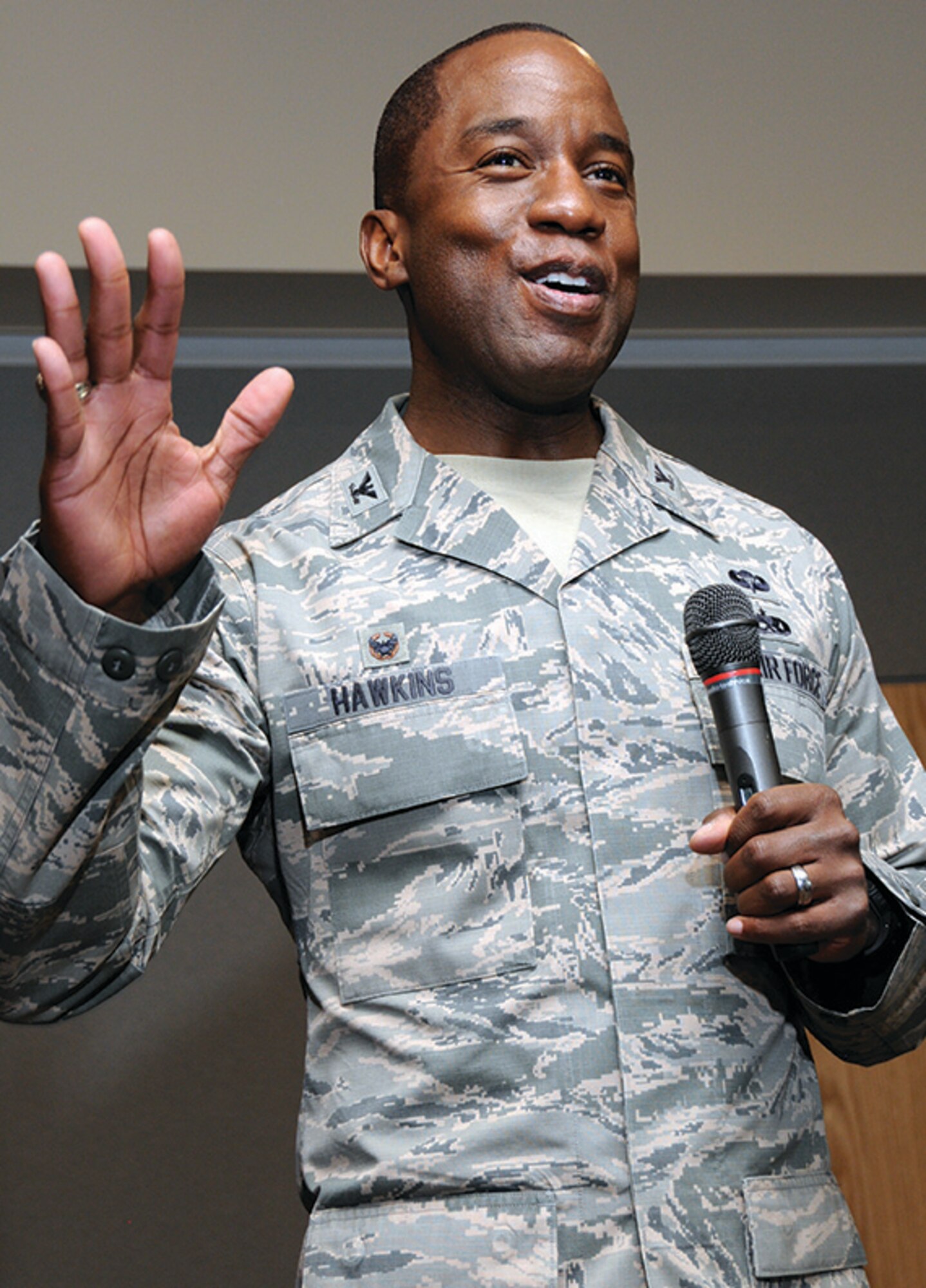 Col. Stacey Hawkins, the 10th Air Base Wing commander, speaks at a
commander's call he hosted for the wing's Total Force Airmen March 13, 2015,
at the Academy Falcon Club. At the commander's call, Hawkins discussed the
importance of leadership in day to day operations and in preparing for the
U.S. Air Force Inspector General visit at the Academy, scheduled to occur in
April. (U.S. Air Force photo/Todd Ryan)