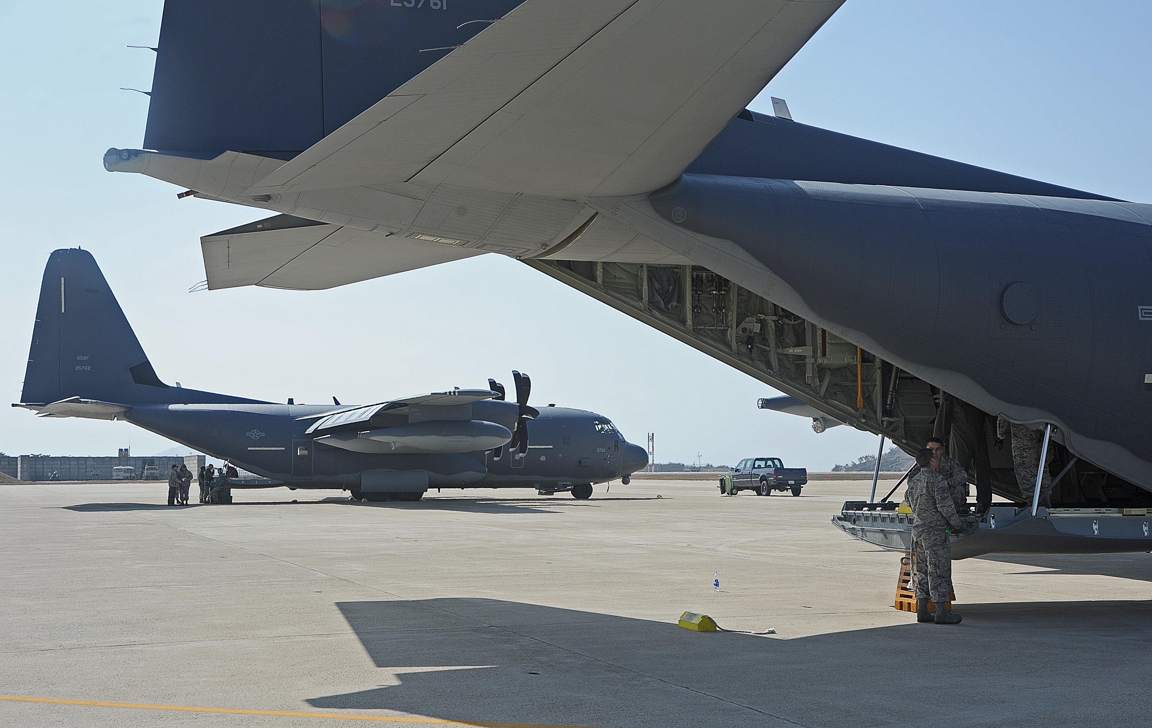 Mc 130js Visit Kunsan United States Forces Korea News Stories