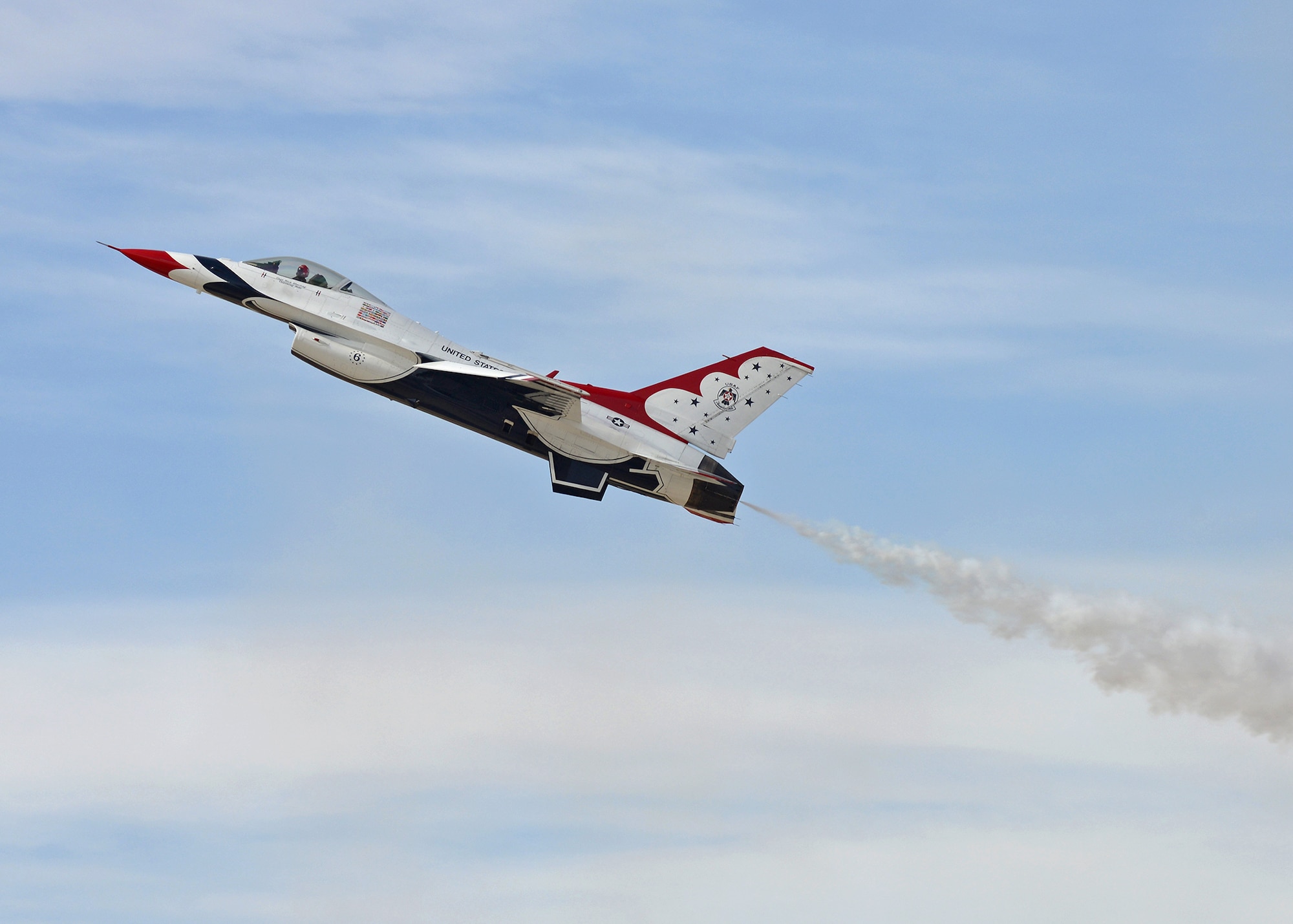 A U.S. Air Force Thunderbird team member performs a high alpha pass during the 2015 Los Angeles County Air Show held March 22 at William J. Fox Airfield in Lancaster, Calif. (U.S. Air Force photo by Jet Fabara)