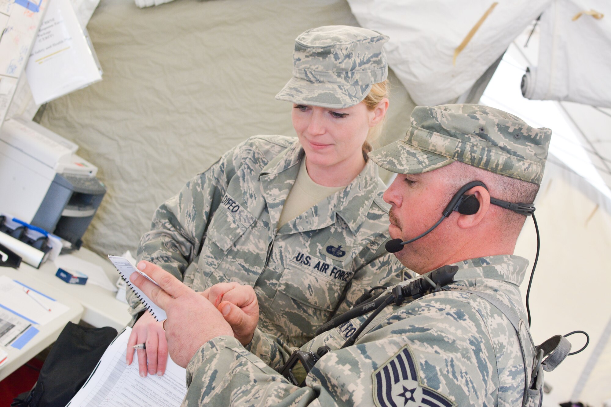 U.S. Airmen assigned to the Missouri National Guard’s Homeland Response Force (HRF) transport a mock patient March 20, 2015 at Camp Gruber in Braggs, Okla. The guardsmen were evaluated on their ability to respond to a large scale natural disaster or terrorist attack. HRFs are validated every three years. (U.S. Air National Guard photo by Tech. Sgt. Michael Crane)