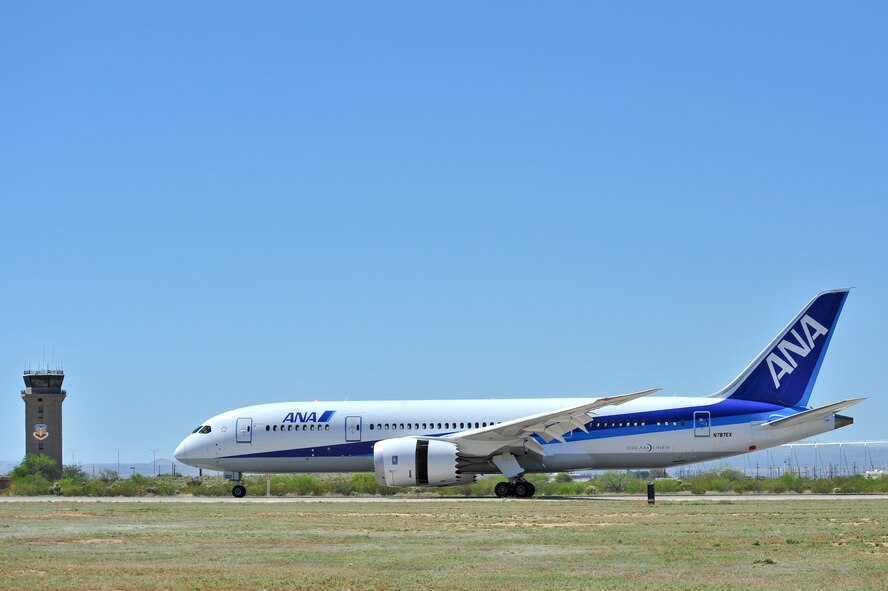 A Boeing 787-8 Dreamliner arrives at Davis-Monthan Air Force Base, Ariz., March 26, 2015.  The 787-8 Dreamliner landed and defueled at D-M en route to the Pima Air & Space Museum.   (U.S. Air Force photo by Airman 1st Class Chris Massey/Released)