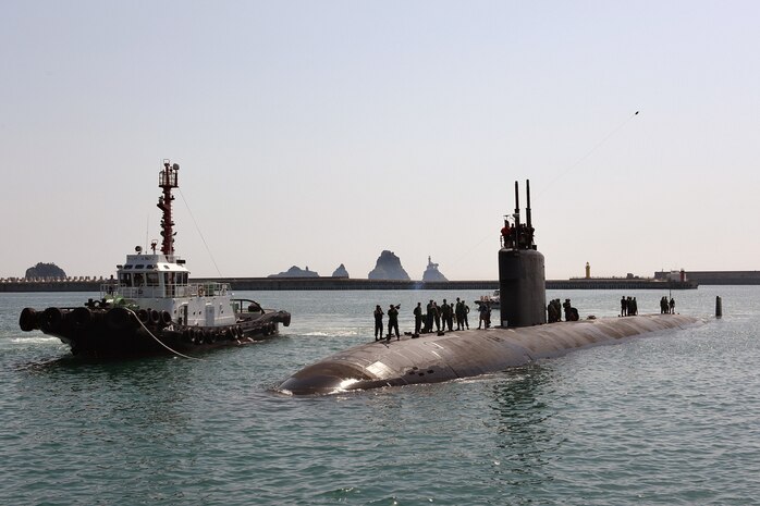 BUSAN, Republic of Korea (May 1, 2015) - The Los Angeles-class fast-attack submarine USS Pasadena (SSN 752) arrives for a port visit. Pasadena is conducting routine patrols throughout the Indo-Asia-Pacific as a part of the U.S. 7th Fleet, and is operating in conjunction with other Navy ships to conduct maritime security operations that promote stability and peace, and develop key partnerships with allies across the region. 