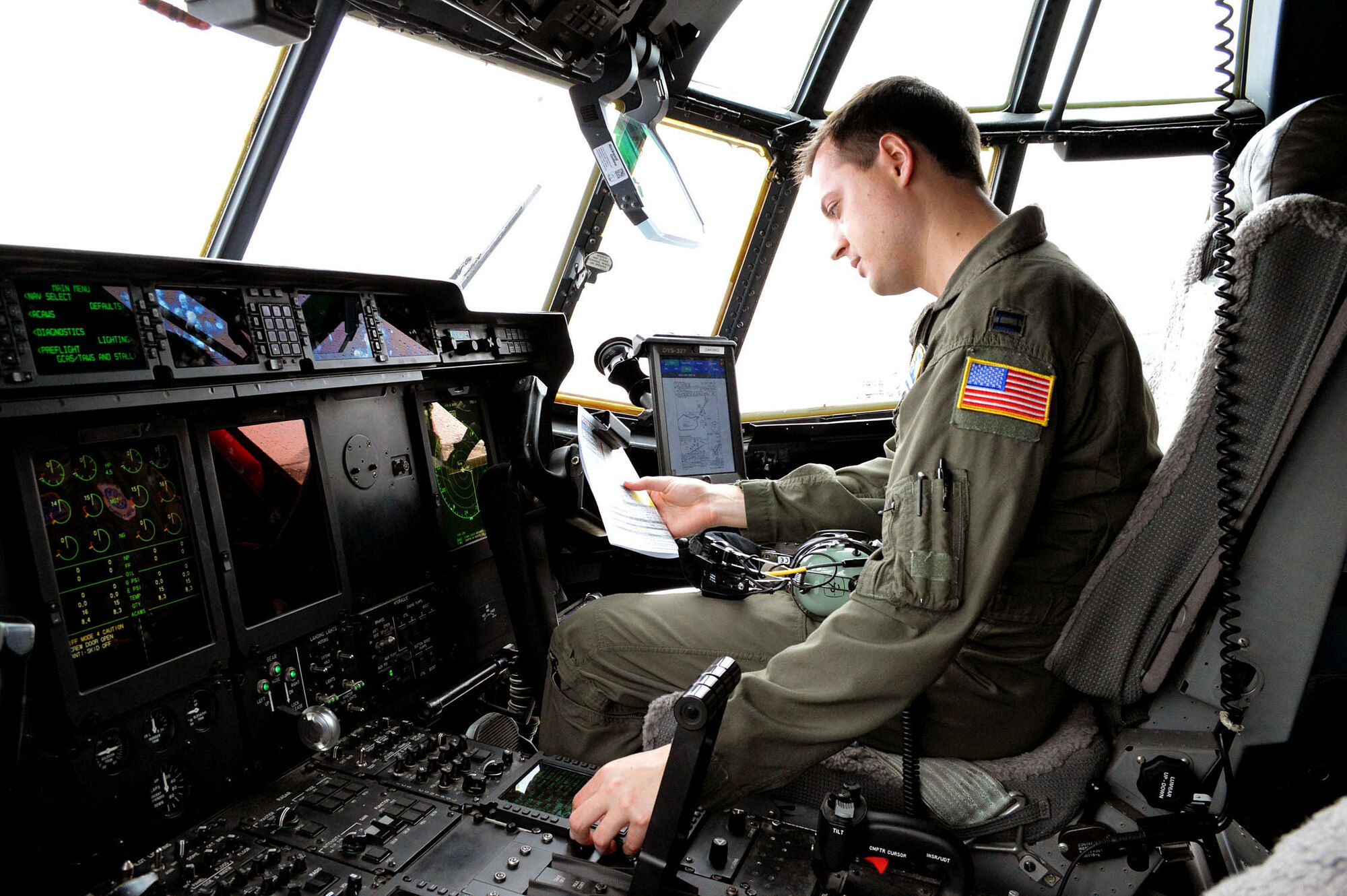 Air Force Capt. Ryan Lewkowicz, a C-130J Super Hercules pilot from the 40th Airlift Squadron, Dyess AFB, Texas, preflights his aircraft during a Combined Joint Operational Access Exercise 15-01 sortie. CJOAX 15-01 is an 82nd Airborne Division-led bilateral training event at Fort Bragg, N.C., from April 13-20, 2015. This is the largest exercise of its kind held at Fort Bragg in nearly 20 years and demonstrates interoperability between U.S. and U.K. Army soldiers and U.S. Air Force, Air National Guard, Royal Air Force Airmen and U.S. Marines. (U.S. Air Force photo/Marvin Krause)
