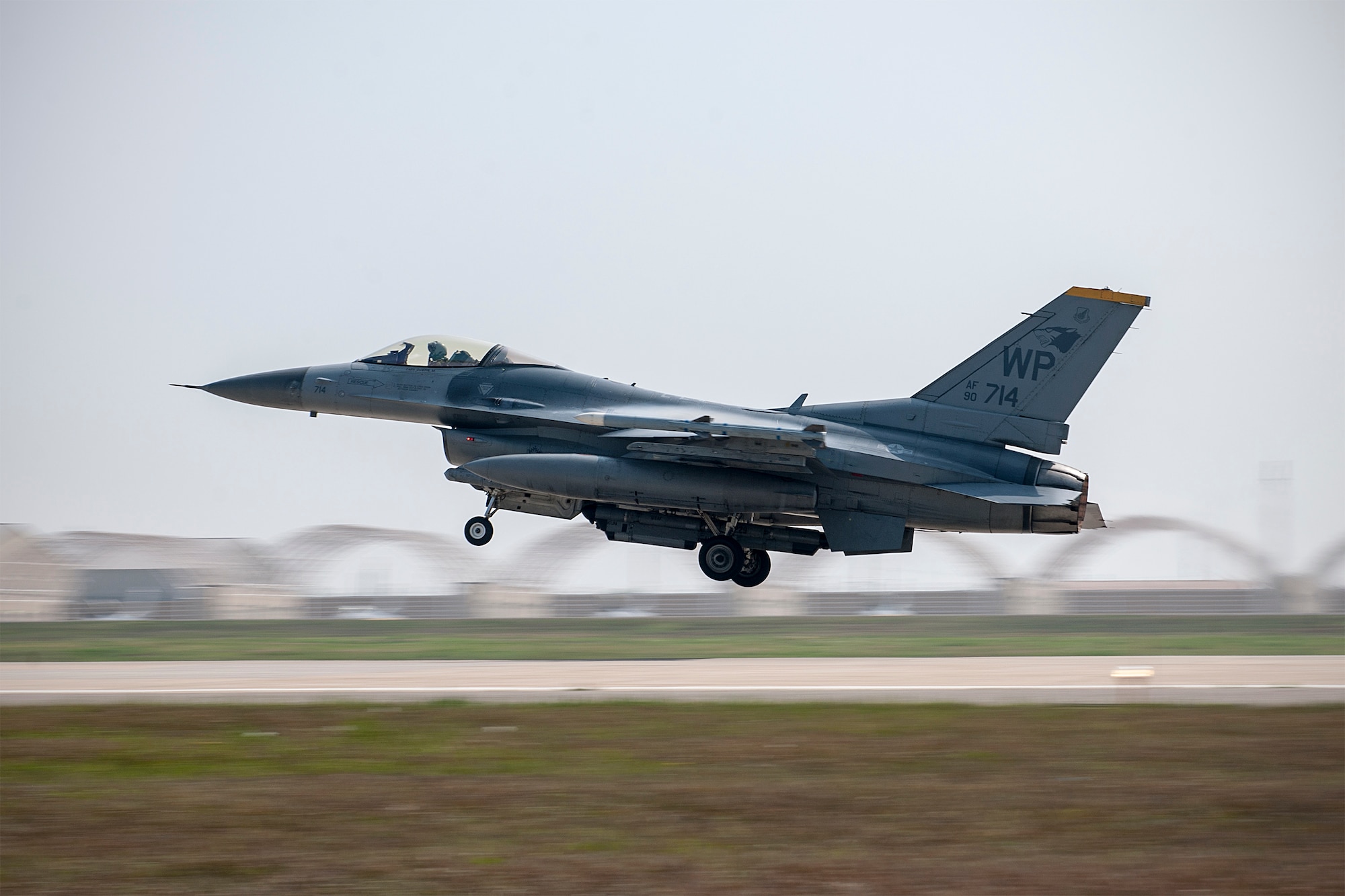 Air online force wit
