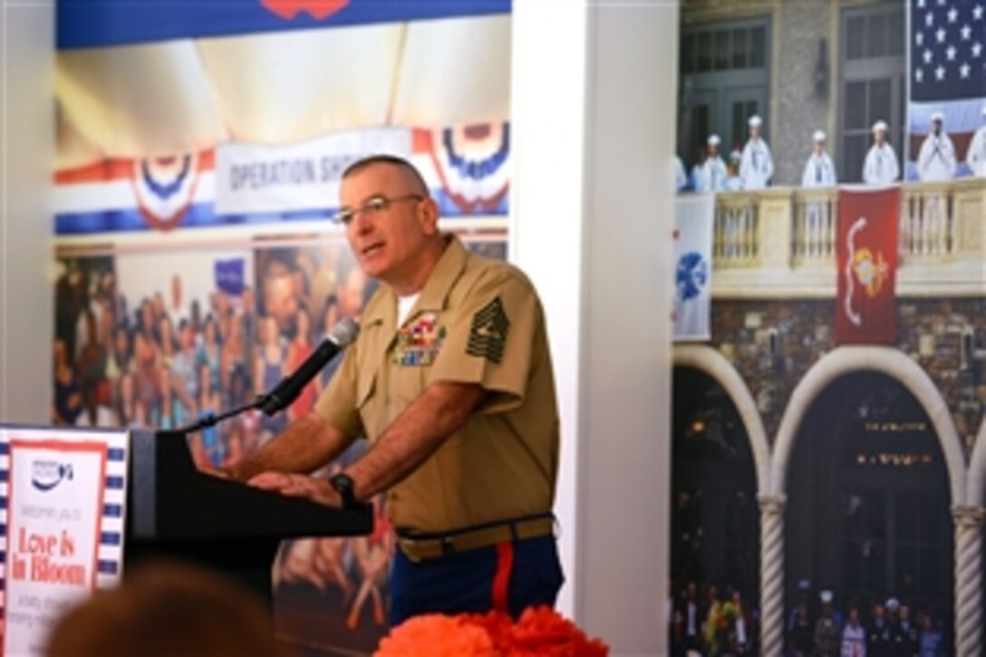 Marine Corps Sgt. Maj. Bryan B. Battaglia, senior enlisted advisor to the chairman of the Joint Chiefs of Staff, addresses military mothers during an Operation Shower event in Ponte Vedra Beach, Fla., May 3, 2015. The nonprofit organization hosts baby showers for military families. 