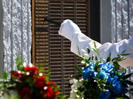 Lt. J.G. Alvin Vetter’s name is added to the Explosive Ordnance Disposal Memorial Wall during the 46th Annual EOD Memorial Service at the Kauffman EOD Training Complex at Eglin Air Force Base, Fla., May 2.  Vetter was a World War II veteran killed in action in 1944.  Eight new Army, Marine and Navy names were added to the Wall during the 46th annual memorial ceremony.  The all-service total now stands at 314.  (U.S. Air Force photo/Tech. Sgt. Samuel King Jr.)