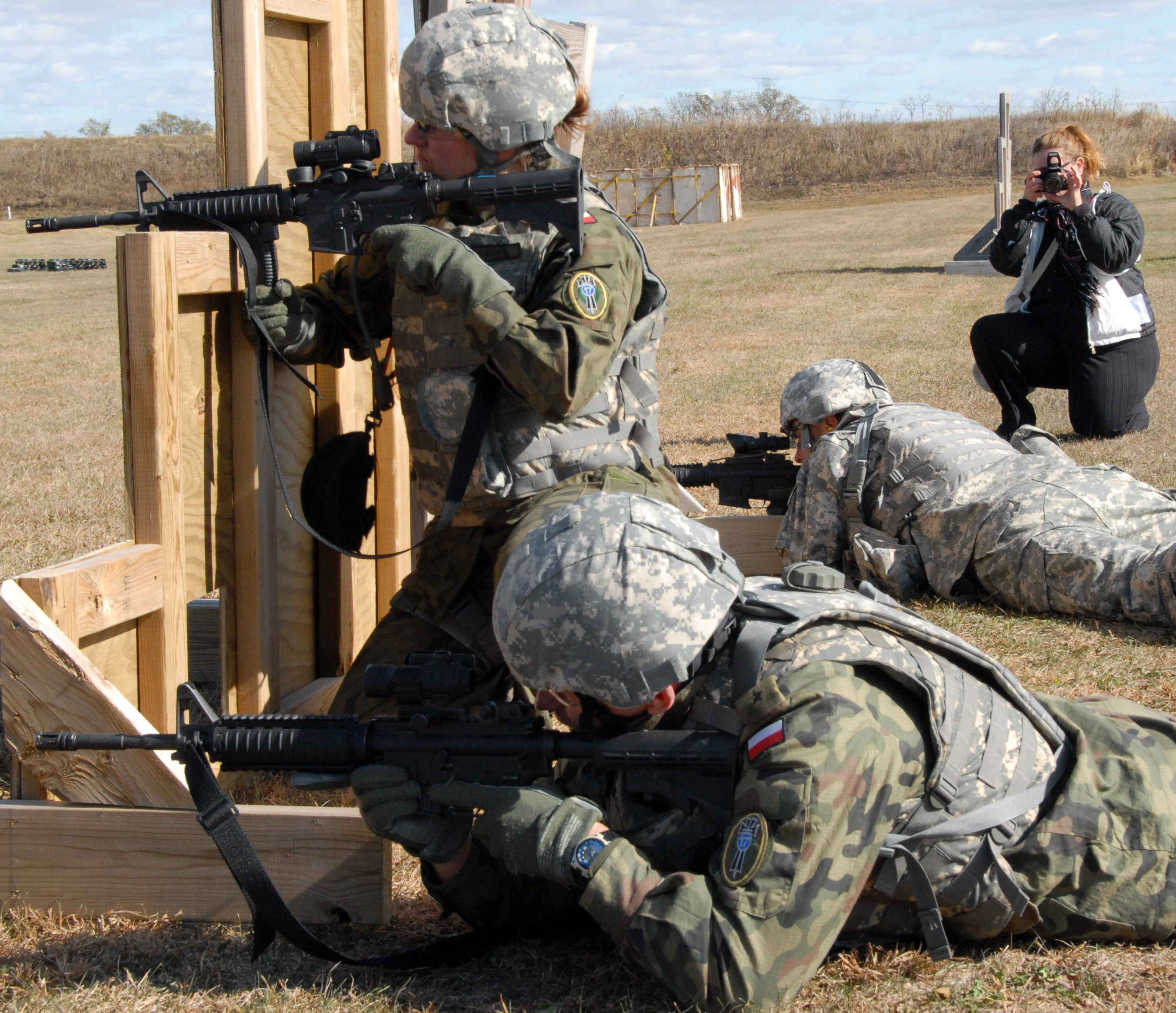 Illinois Guard Polish Soldiers Train For Afghanistan Deployment National Guard Article View