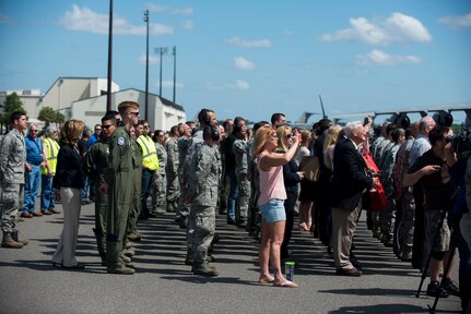A crowd awaits the arrival of a C-17 Globemaster III May 5, 2015 at Joint Base Charleston, S.C., during an event celebrating the C-17 surpassing the three millionth flying hour.  Aircrew members from JB Charleston flew the plane here from Robins Air Force Base, Ga. The first C-17 flight was Sept. 15, 1991 and the Air Force currently has 222 C-17’s in the fleet. (U.S. Air Force photo/Senior Airman Jared Trimarchi) 