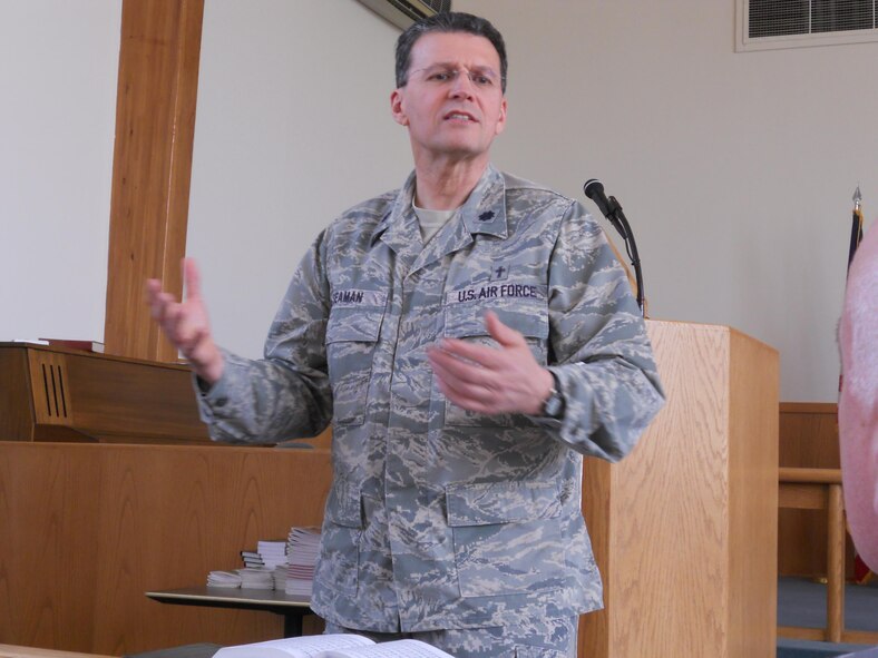 Chaplain (Lt. Col.) Michael Seaman conducts an ecumenical service at the base chapel, Niagara Falls Air Reserve Station, N.Y., May 3, 2015.  (U.S. Air Force photo by Maj. Andrea Pitruzzella)