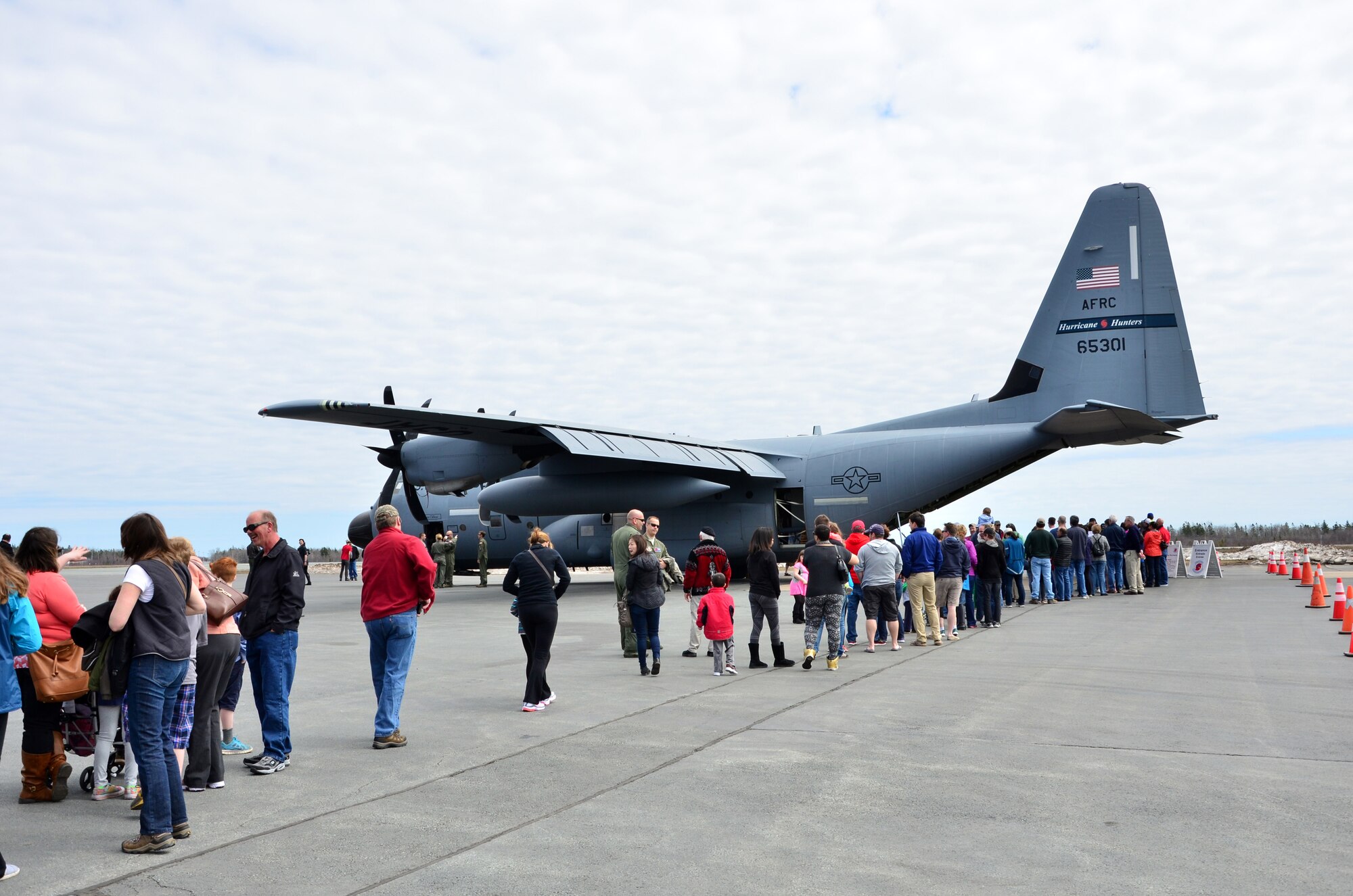 More than 1100 visitors waited in line to meet the 53rd Weather Reconnaissance Squadron Hurricane Hunter crew members during the Halifax portion of the 2015 Hurricane Awareness Tour at the Halifax-Stanfield International Airport in Nova Scotia May 3. (U.S. Air Force photo/Master Sgt. Brian Lamar)
