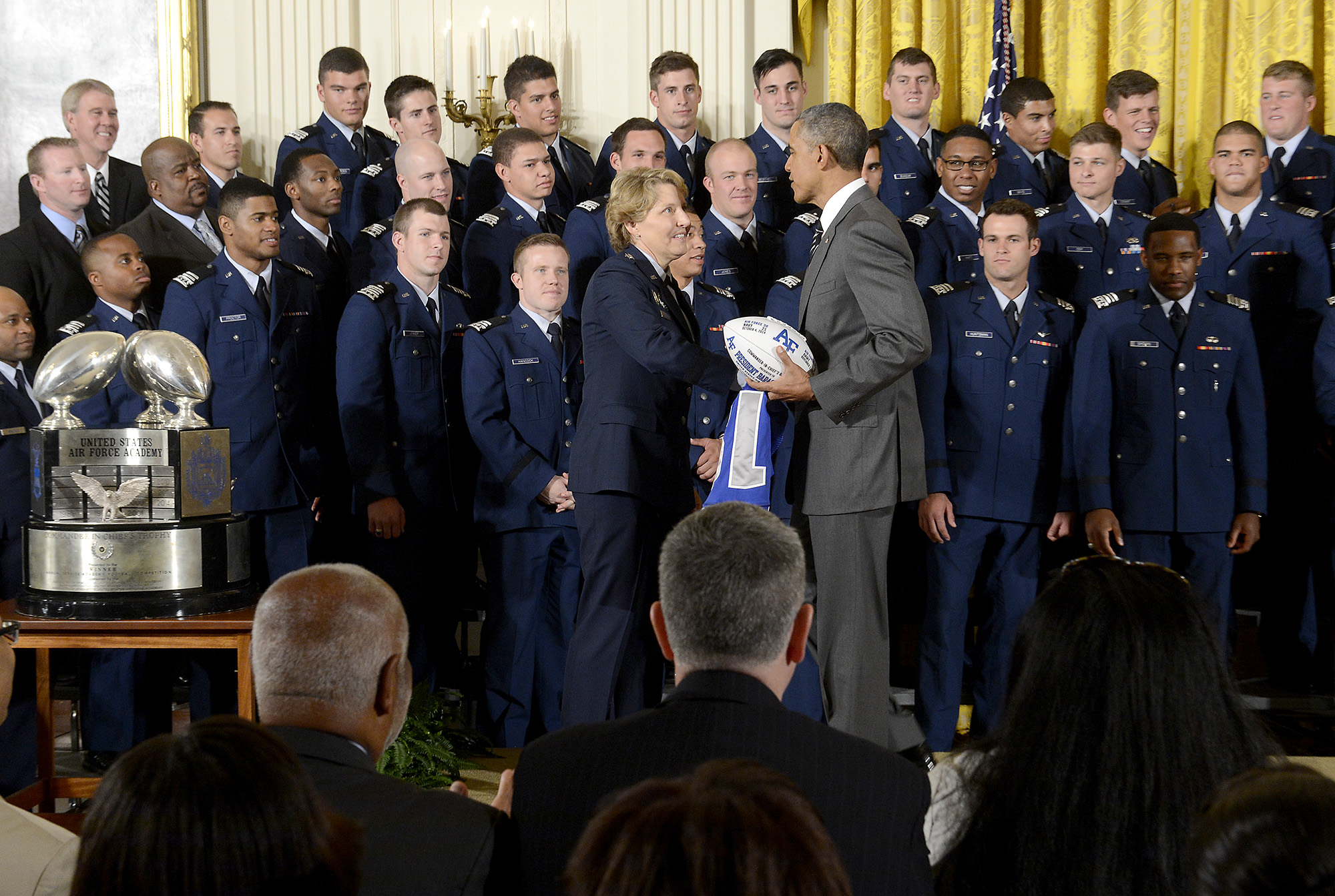 Academy receives CommanderinChief's Trophy from president > United