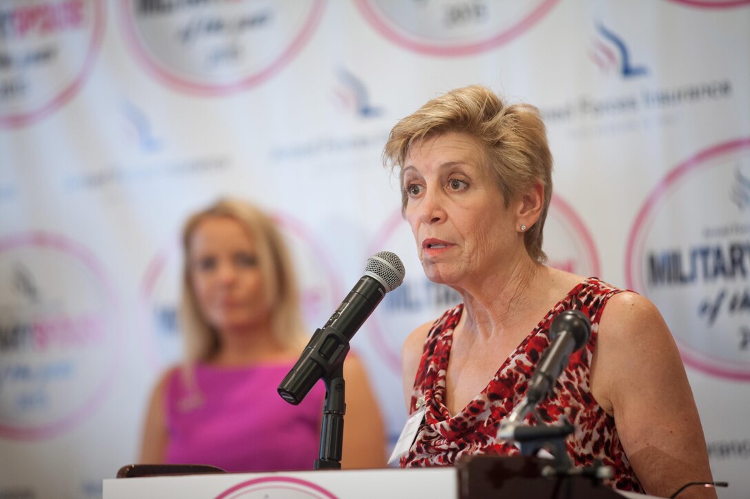 Mrs. Ellyn Dunford speaks at the 8th annual awards luncheon announcing the 2015 Military Spouse of the Year at the Fort Myers Officers' Club, May 8, 2015. (U.S. Marine Corps photo by Sgt. Melissa Marnell) 