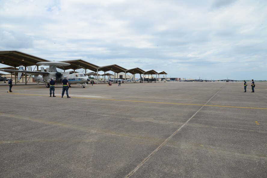 An E-2C Hawkeye assigned to the Seahawks of Carrier Airborne Early Warning Squadron VAW-126, Norfolk, Virginia, taxis on the flightline at Barksdale Air Force Base, Louisiana, April 22, 2015. VAW-126 participated in Green Flag East from April 13 to 29. (U.S. Air Force photo/Senior Airman Joseph A. Pagán Jr.)