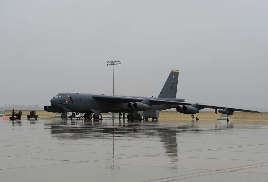 A B-52H Stratofortress sits on the Minot Air Force Base, N.D., flightline waiting to be loaded with air-launched cruise missiles during a Constant Vigilance aircraft generation exercise May 7, 2015. Air Force Global Strike Command routinely conducts training activities and exercises to ensure its forces are ready to perform nuclear deterrence and long-range strike operations. (U.S. Air Force photo/Senior Airman Kristoffer Kaubisch)
