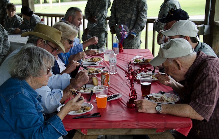 The 841st Transportation Battalion held a reunion for 23 former troops of the 1304th Major Port Command, May 8, 2015 at Joint Base Charleston – Weapons Station, S.C. The 841st TB was formally known as the 1304th MPC back in 1993. In 1997, the 1304th MPC became the 595th Transportation Group and then became the 841st TB in 1999. (U.S. Air Force photo/Staff Sgt. AJ Hyatt)