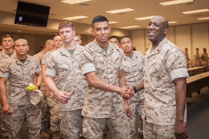 Sgt.Maj. Green visits MSG School