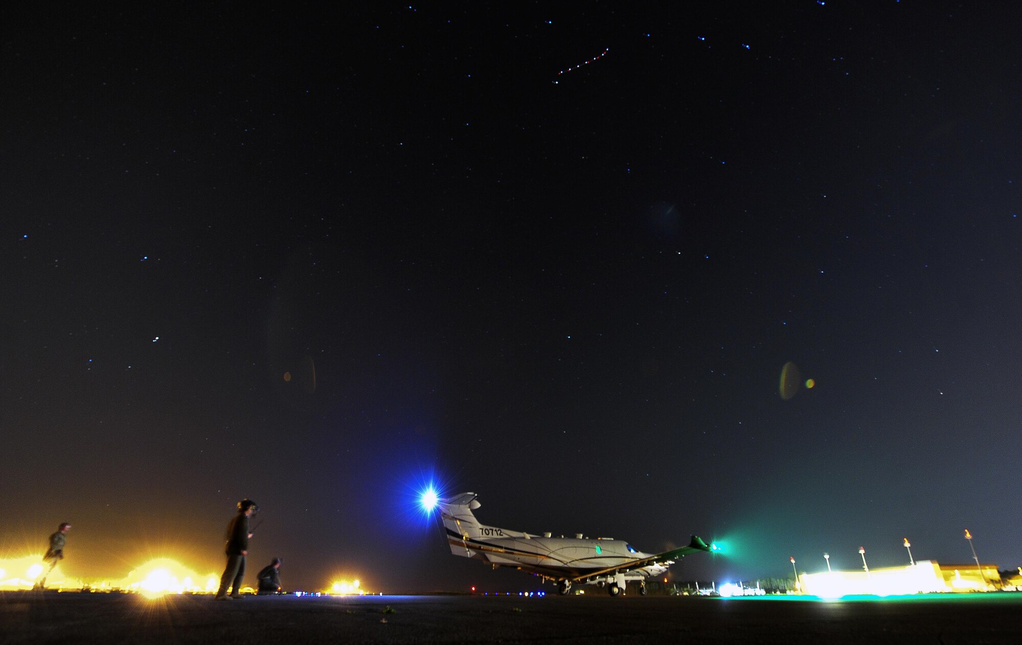 Airmen assigned to the 1st Special Operations Logistics Readiness Squadron conduct a hot refuel on a U-28A during Forward Area Refueling Point training on Hurlburt Field, Fla., May 7, 2015. Special teams of fuels Airmen provide a critical capability for wartime and humanitarian missions as FARP operations expand the role of special operation forces around the world. They provide a means of "hot" refueling from a tanker aircraft to various types of fixed and rotor-wing receiver aircraft.  (U.S. Air Force photo/Airman Kai L. White) 
