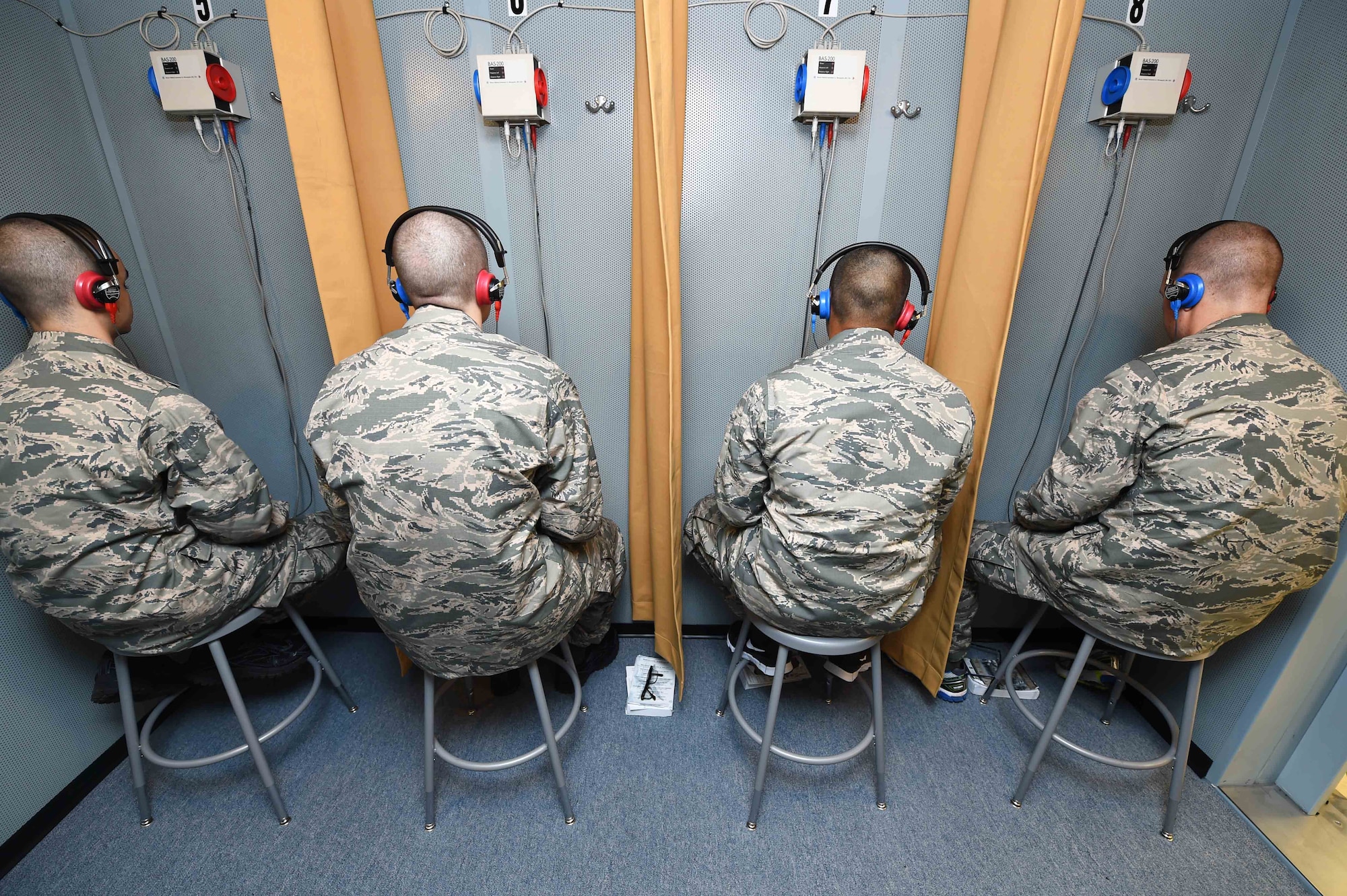Basic Military Trainees take a baseline hearing assessment May 12, 2015, on Joint Base San Antonio-Lackland, Texas. The assessment measures trainees’ hearing status to ensure they are in compliance with communication and safety needs for their projected Air Force Specialty Code. (U.S. Air Force photo by Staff Sgt. Jerilyn Quintanilla) 