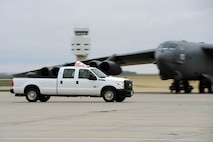 B-52H Stratofortress alert aircrew members scramble to their aircraft during a Constant Vigilance rapid launch exercise at Minot Air Force Base, N.D., May 13, 2015. The rapid launch event tested the ability of aircrews, maintainers and other base agencies ability to work together and quickly provide the President and combatant commanders with airborne nuclear deterrence and long-range strike capabilities if and when called upon to do so. (U.S. Air Force photo/Senior Airman Kristoffer Kaubisch)