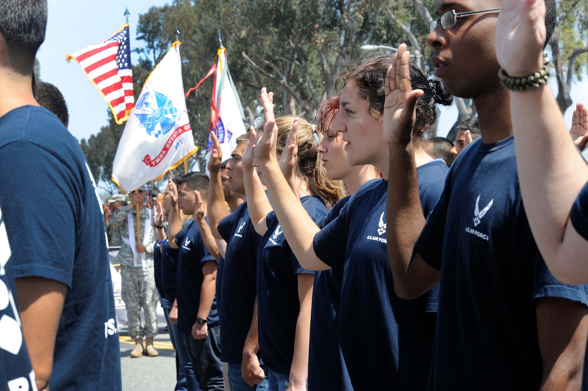 Delayed entry recruits are administered the oath of enlistment during the annual Torrance Armed Forces Day parade, May 16. (Photo by Joe Juarez) 