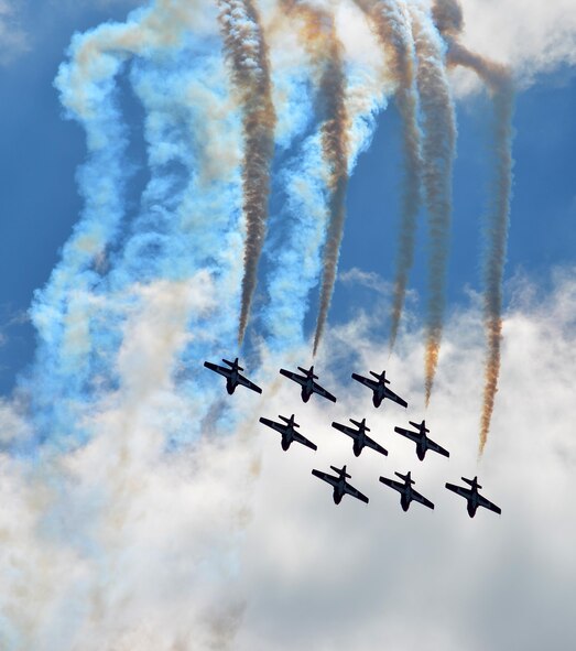 Nearly 400,000 spectators came to Westover Air Reserve Base to watch the 2015 Great New England Air Show, boasting more than two dozen current and vintage military aircraft. Aerial demonstration teams included the U.S. Navy Blue Angels, Canadian Snowbirds, U.S. Army’s Golden Knights parachuting team, F-22 demo team, Geico Skytypers, and Canadian CF-18 team. (U.S. Air Force photo/SSgt. Kelly Goonan)