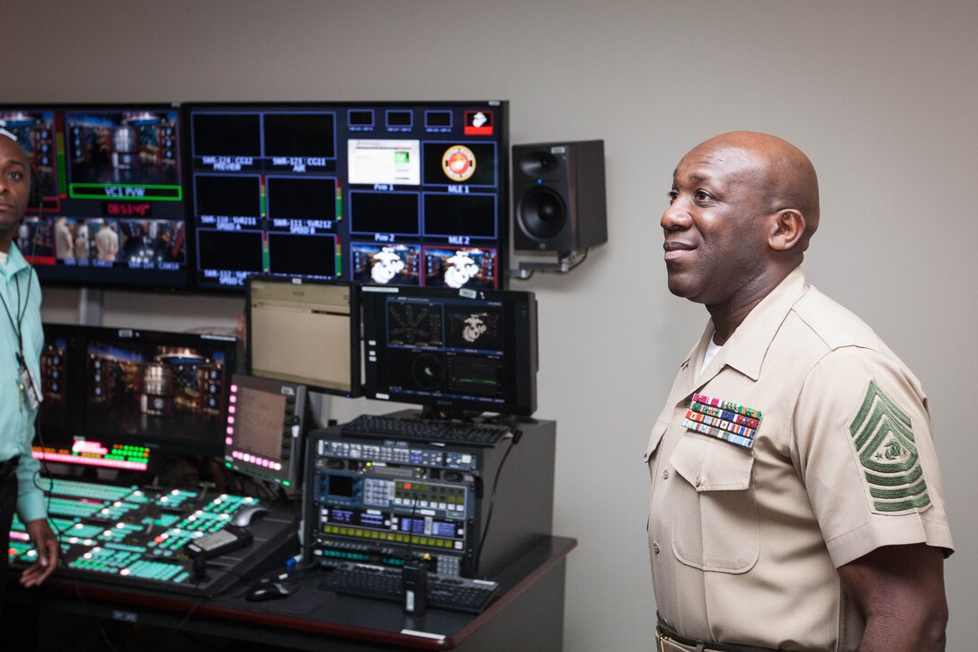 Sgt. Maj. Ronald L. Green, the 18th Sergeant Major of the Marine Corps, tours Defense Media Activity at Ft. George G. Meade, MD., May 19, 2015. (U.S. Marine Corps photo by Sgt. Melissa Marnell)