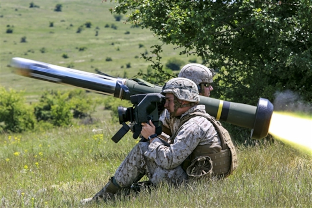 U.S. Marines fire an FGM-148 Javelin at Babadag Training Area, Romania, May 19, 2015. The Marines are assigned to the Black Sea Rotational Force. U.S. Marines and Romanian and Bulgarian troops trained to use antiarmor weapon systems on the opening day of exercise Platinum Eagle 15.