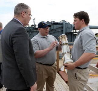 Deputy Secretary of Defense Bob Work is shown and briefed on the hypervelocity projectile that will be fired at the Naval Surface Warfare Center, Dahlgren, VA on April 30, 2015.