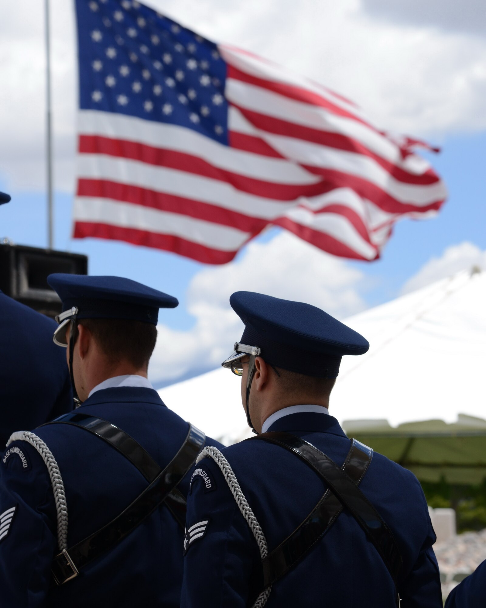 Kirtland Airmen participated in a Memorial Day ceremony recognizing fallen military members May 25. (Photo by Jamie Burnett)
