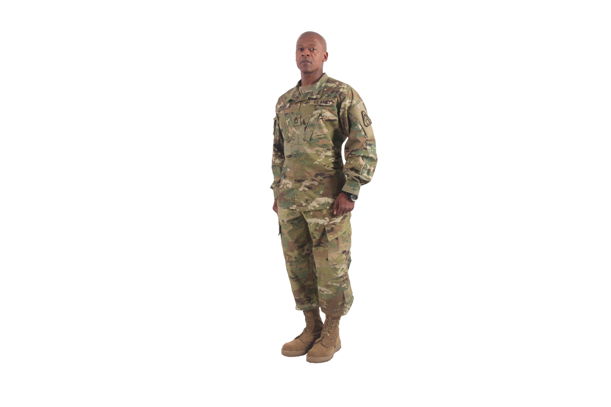 Beginning in the fall of 2015, the Army will begin issuing to new Soldiers an Army Combat Uniform that bears the Operational Camouflage Pattern. That same uniform will also become available in military clothing sales stores in the summer of 2015. (Courtesy photo)