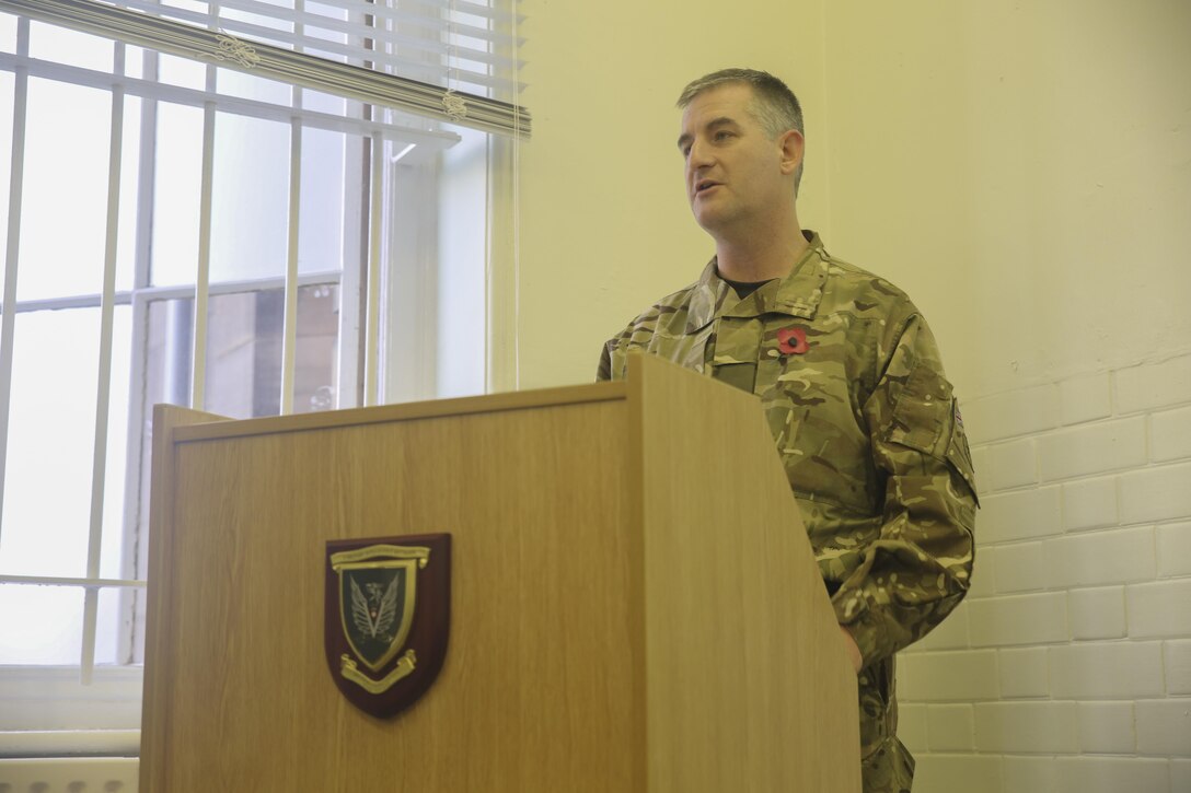 A British soldier addresses U.S. Marines and other soldiers during Exercise Phoenix Odyssey II in Edinburgh, U.K., Oct. 27, 2015. The two-week exercise is designed to enhance joint intelligence operations between the two nations. (U.S. Marine Corps photo by Cpl. Lucas Hopkins/Released)