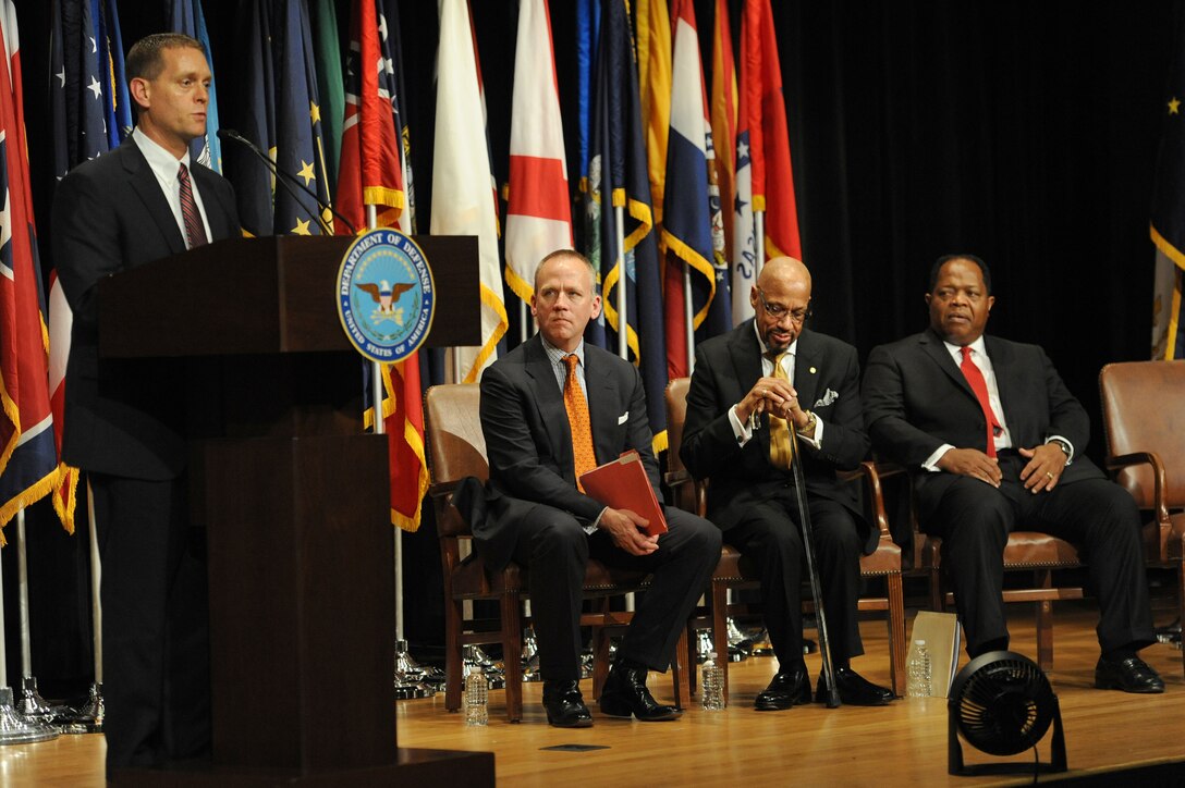 Randy D. Cooper, the Defense Department’s director of disability programs, serves as master of ceremonies during the DoD’s 35th Annual Disability Awards Ceremony at the Pentagon, Oct. 29, 2015. DoD photo by Marvin Lynchard