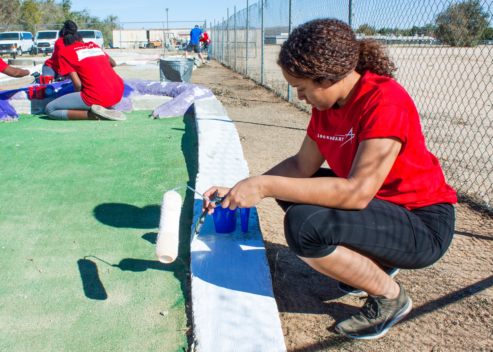 Jasmine Palmer, Class of 2016, led the effort to restore Desert High School’s mini golf course and host a carnival for the school Nov. 18. (Courtesy Photo)