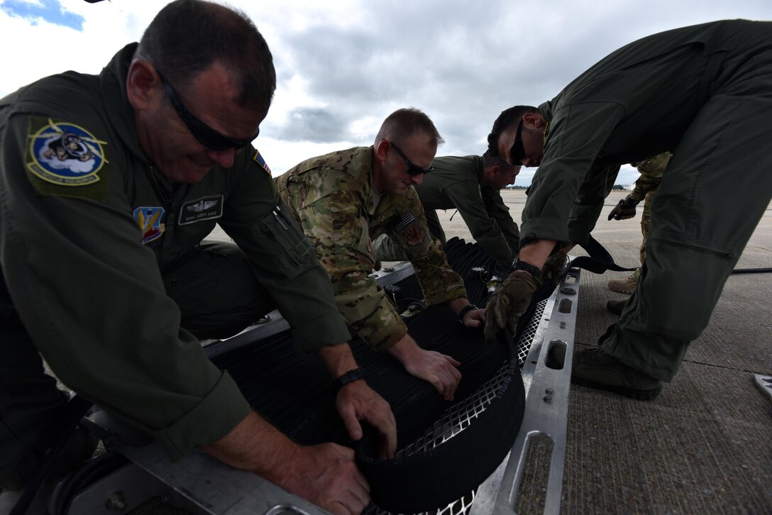 Airmen conduct refueling training at the Trent Lott Combat Readiness Training Center during Southern Strike 16 in Gulfport, Miss., Nov. 2, 2015. New York Air National Guard photo by Staff Sgt. Christopher S. Muncy