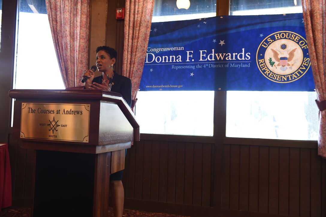 Congresswoman Donna Edwards, Maryland’s 4th Congressional District, speaks at the Veteran’s History Project Reception at Joint Base Andrews, Md., Nov. 06, 2015. The Veteran’s History Project archives personal accounts of American war veterans in the Library of Congress for historical record. (U.S. Air Force photo/Senior Airman Joshua R. M. Dewberry)