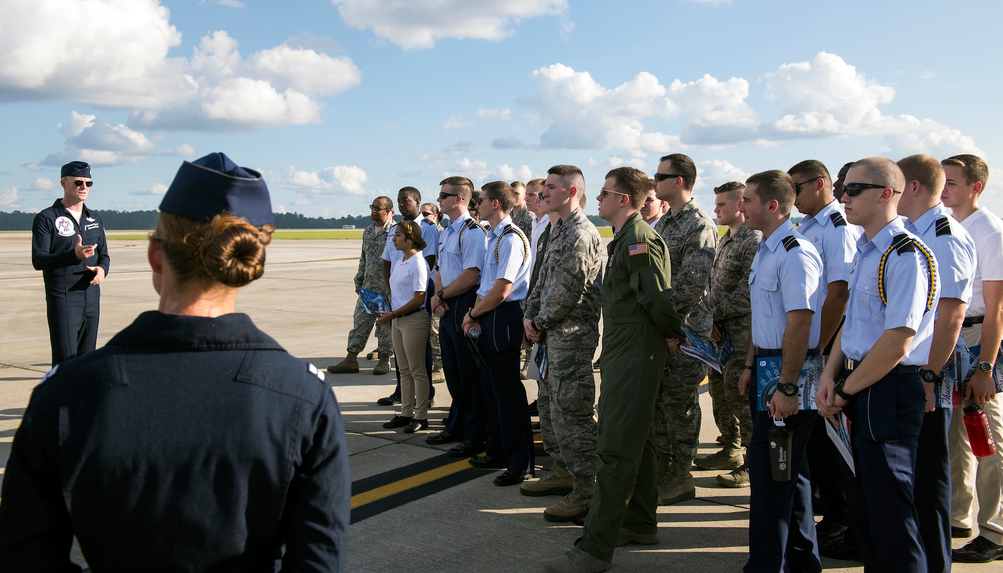 Lt. Col. Christopher Hammond, U.S. Air Force Thunderbirds commander, speaks to Detachment 172 Air Force Reserve Officers’ Training Corp cadets, during a meet and greet, Nov.  6, 2015, at Moody Air Force Base, Ga. Cadets from a local college got the opportunity to experience the Thunderbirds practice before the Thunder Over South Georgia Open House. (U.S. Air Force photo by Airman 1st Class Greg Nash/Released)  