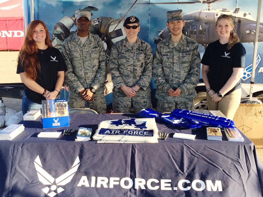 U.S. Air Force Valdosta recruiters from the 336th Recruiting Squadron and two Delayed Entry Program members pose for a photo during the Sunbelt Ag Expo, Oct. 20, 2015, in Moultrie, Ga. The expo is described as the largest farm show in America with field demonstrations and recruiters attended the event to promote the Air Force to potential recruits. (Courtesy photo)
