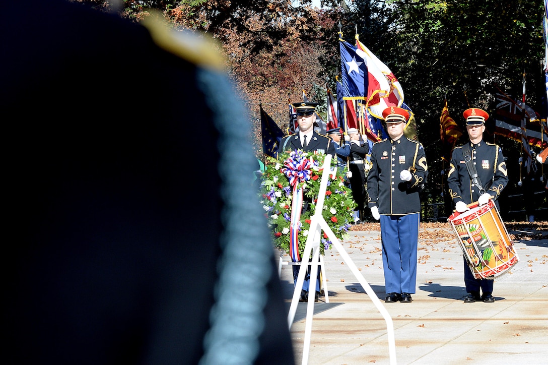 Defense officials attend the 62nd annual national Veterans Day observance at Arlington National Cemetery in Arlington, Va., Nov. 11, 2015. DoD photo by U.S. Army Sgt. 1st Class Clydell Kinchen

