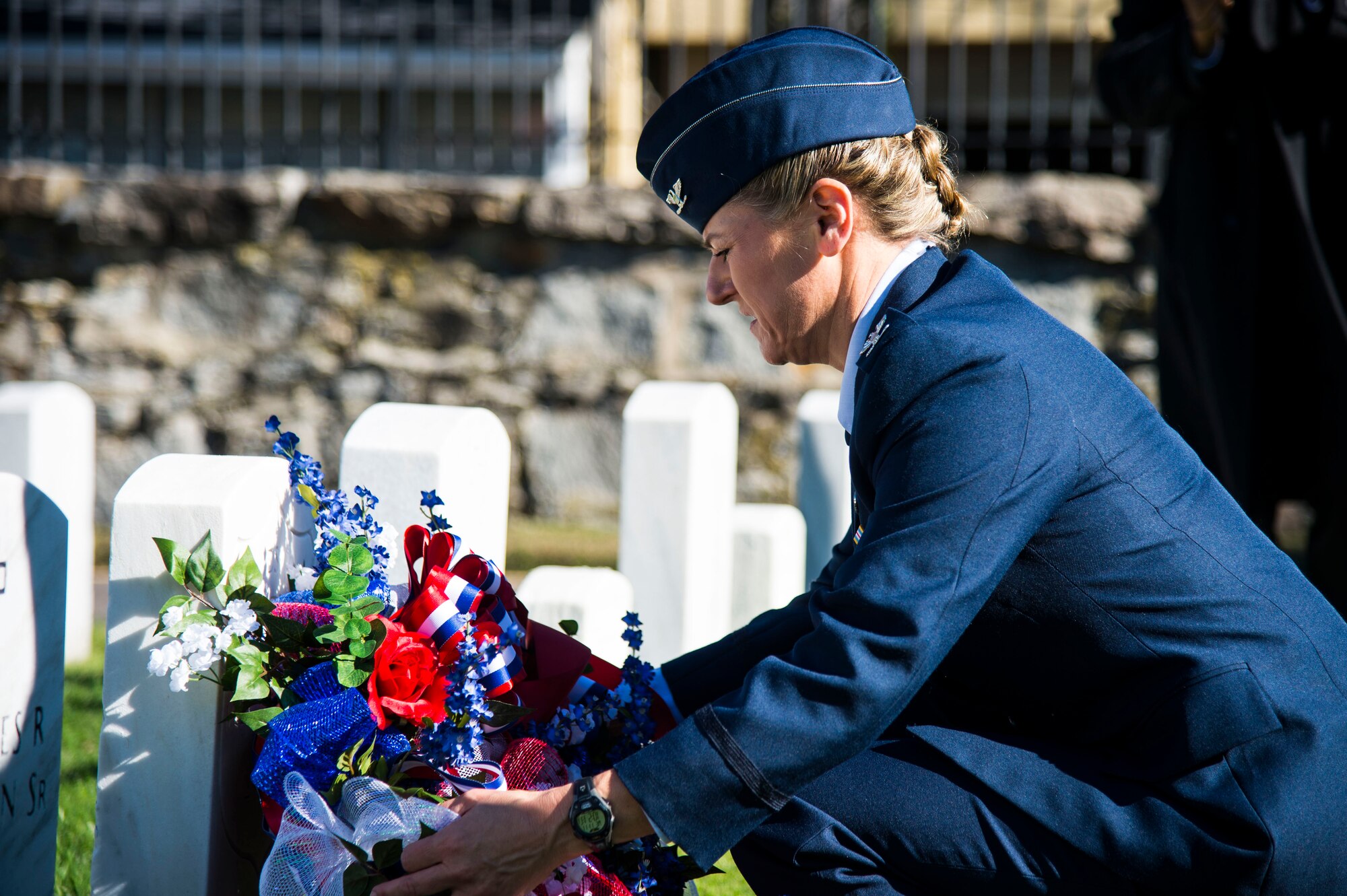U.S. Air Force Col. Caroline M. Miller, commander of the 633rd Air Base Wing, lays a wreath on the grave of U.S. Army Pvt. Charles Veale during a Veterans Day Wreath Laying in Hampton, Va., Nov. 11, 2015. Veale was awarded the medal of honor for his actions on September 29, 1864 in Chapin’s Farm, Virginia. (U.S. Air Force photo by Senior Airman Kayla Newman/Released)
