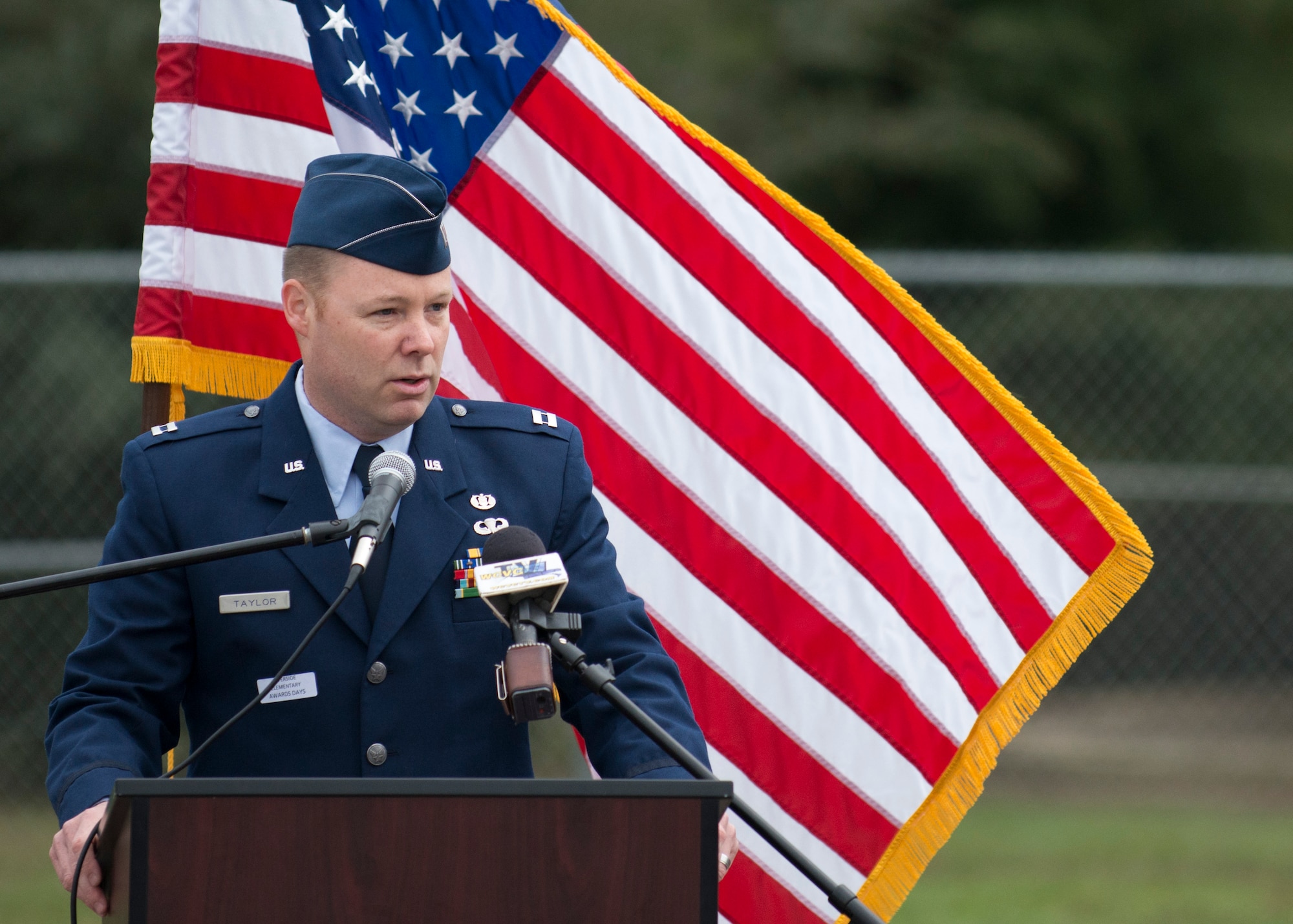 Air Force Reserve Capt. Sam Taylor, 919th Special Operations Wing, speaks during a Veteran’s Day celebration at Riverside Elementary in Crestview, Fla., Nov. 10. Taylor’s remarks highlighted his background as a veteran of two branches of service and thanked the faculty and students for their support to military members.  (U.S. Air Force photo/Tech. Sgt. Jasmin Taylor)